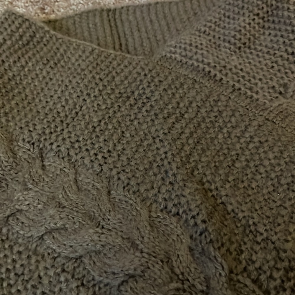 Scarf - Picture 2 of 4